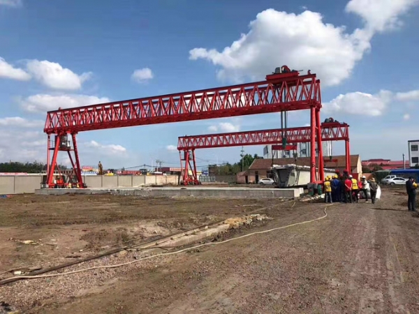 Beam lifting machine