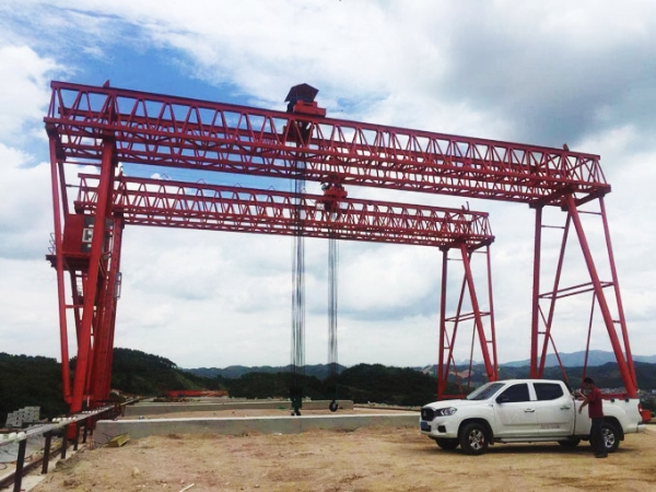 Beam lifting machine